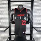 NBA 2024-25 Miami Heat City Edition Nr. 22 BUTLER