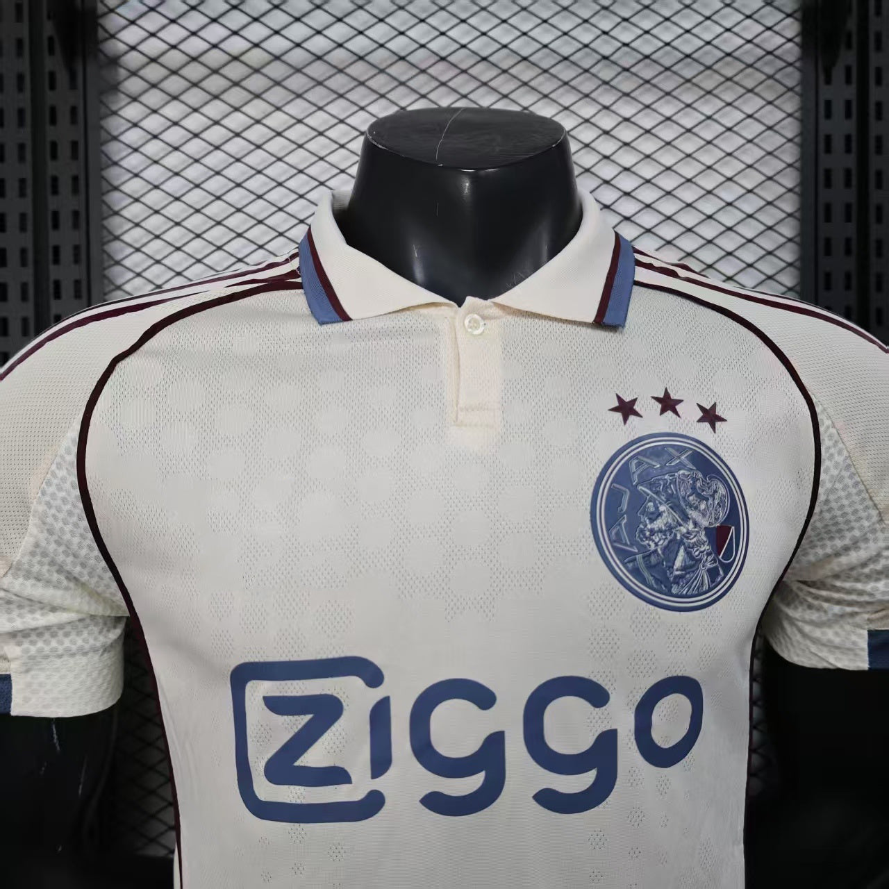 Versión del segundo jugador visitante del Ajax 2025-26