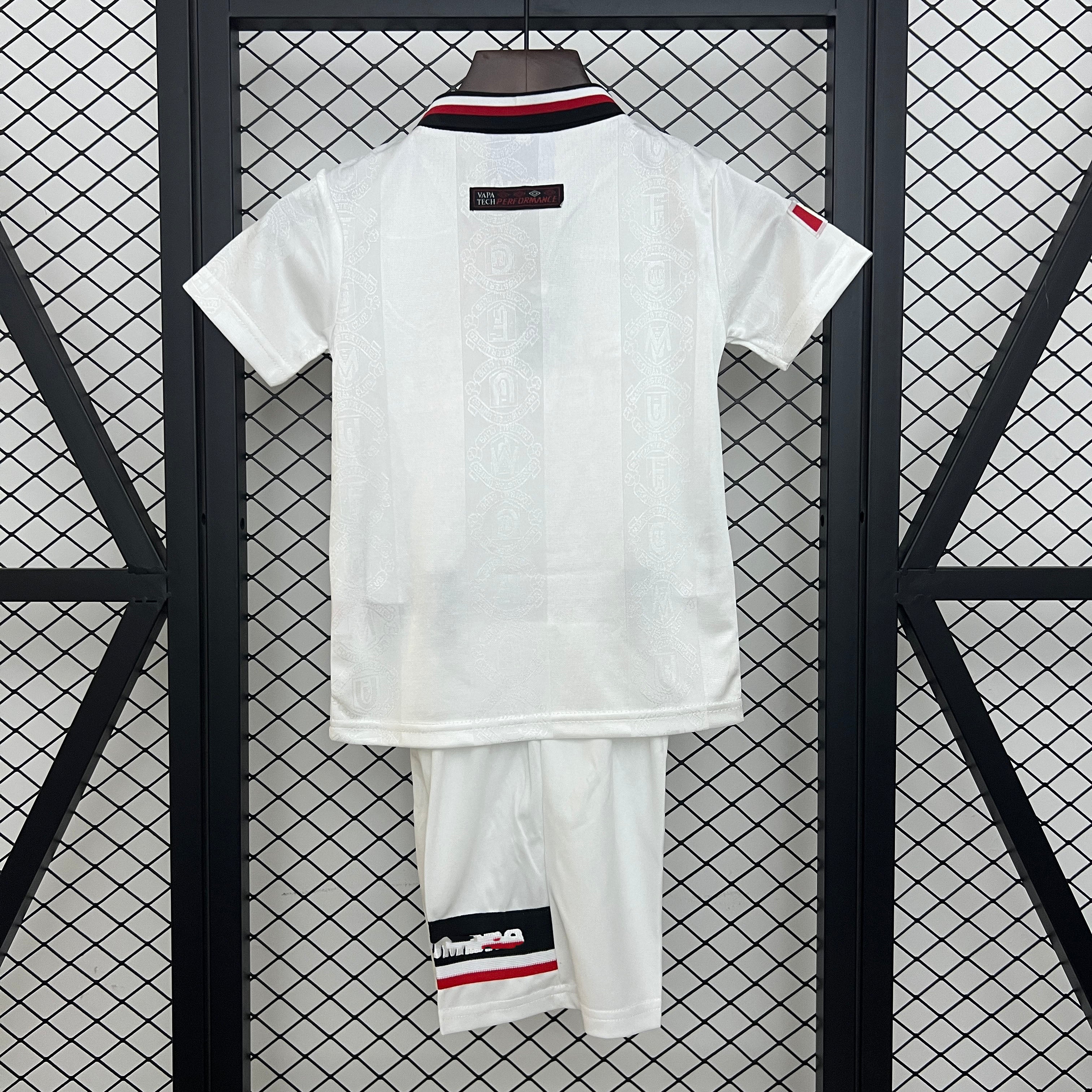 1997-98 Manchester United Away Retro KIDS 16-28