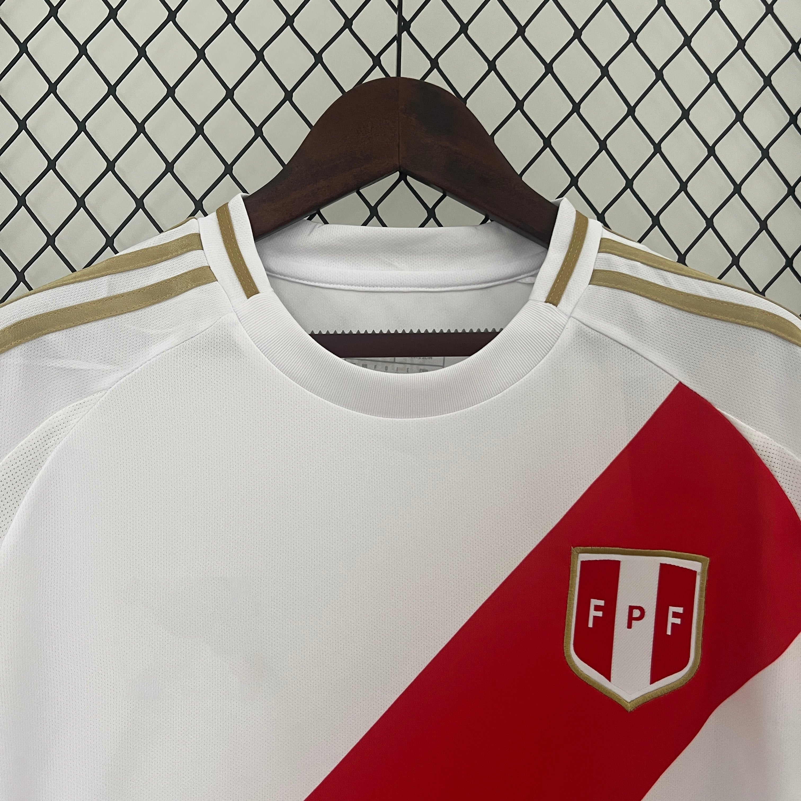 2024-25 Peru Home
