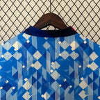 Gabardina reversible Inglaterra 2024