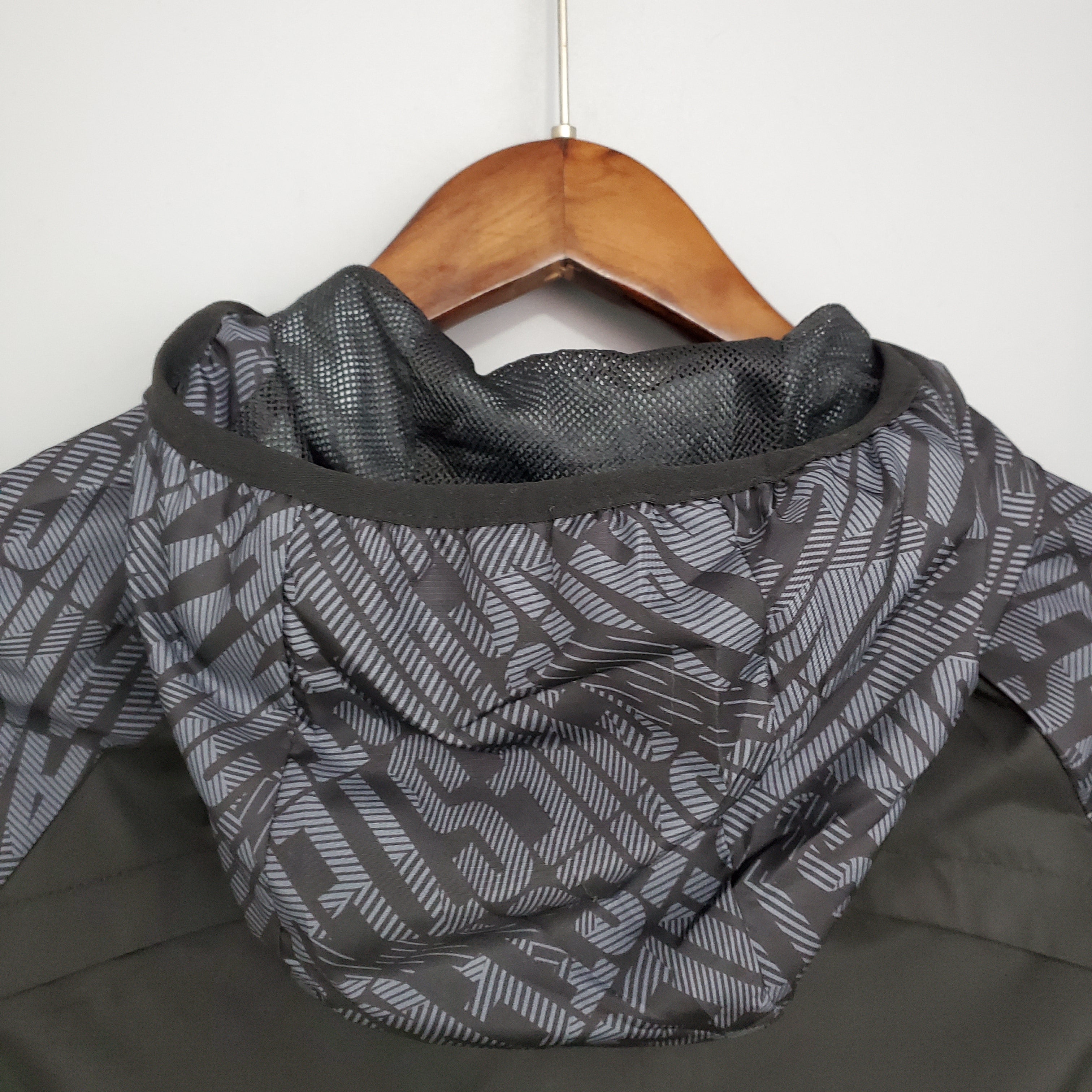 21-22 Windbreaker Manchester City Black