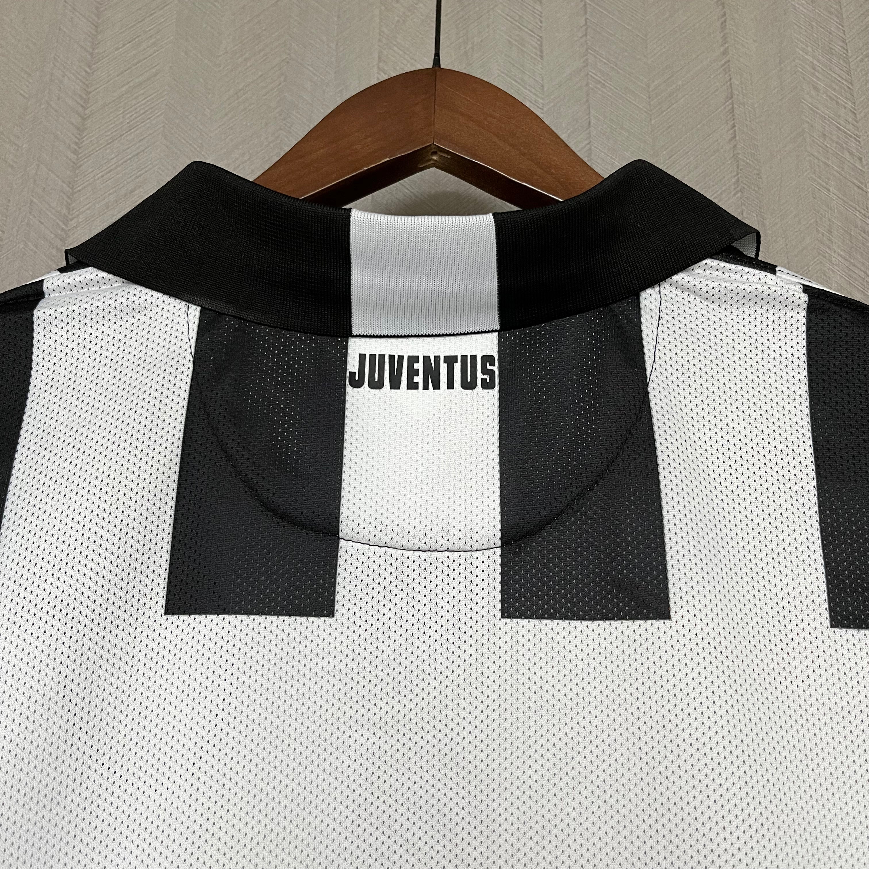 2014-15 Juventus  Home Retro
