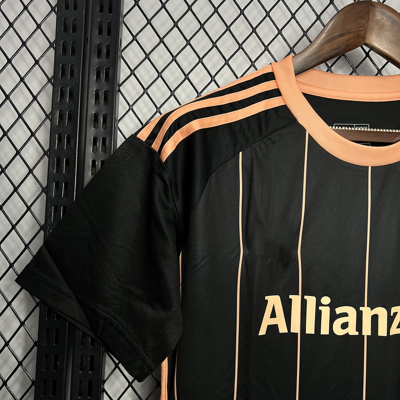 2024-25 Bayern Munich Especial