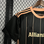 Versión especial para fans del Bayern Múnich 2024-25