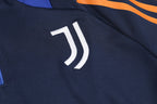 Juventus Trainingsanzug in Cyan für die Saison 2024/25