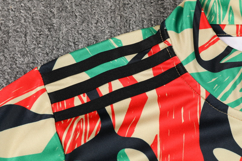 2024-25 Arsenal Graffiti Special Training Kit