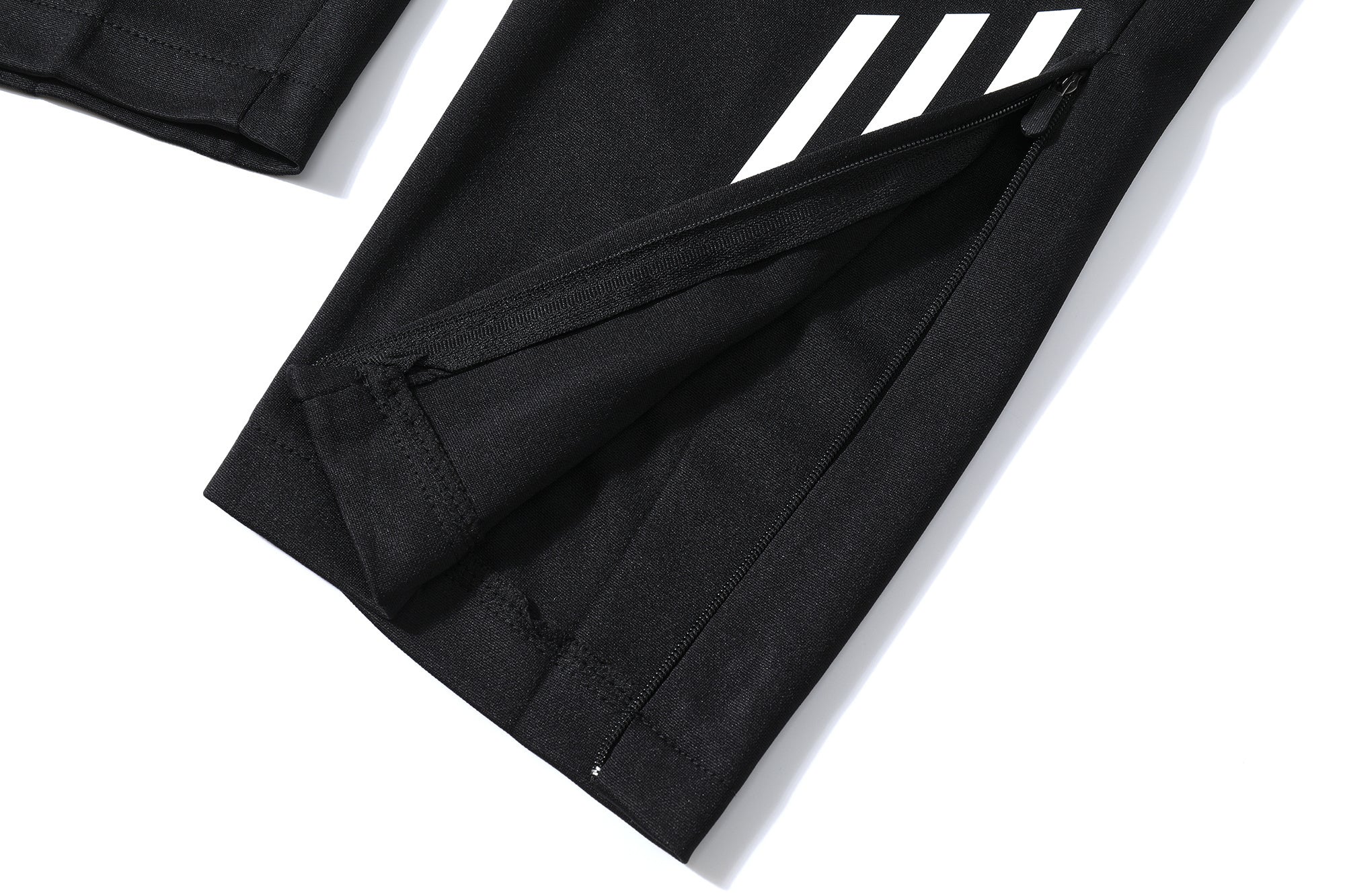 2025-26 Real Madrid Pink Dragon Special training suit