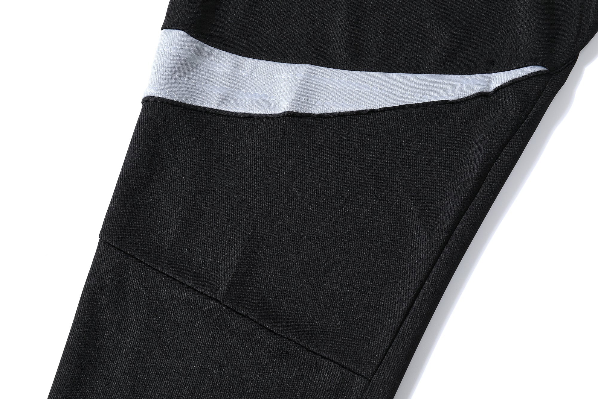 2025-26 Real Madrid Pink Dragon Special training suit