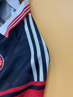 Retro de local del Bayern Múnich 1997-99