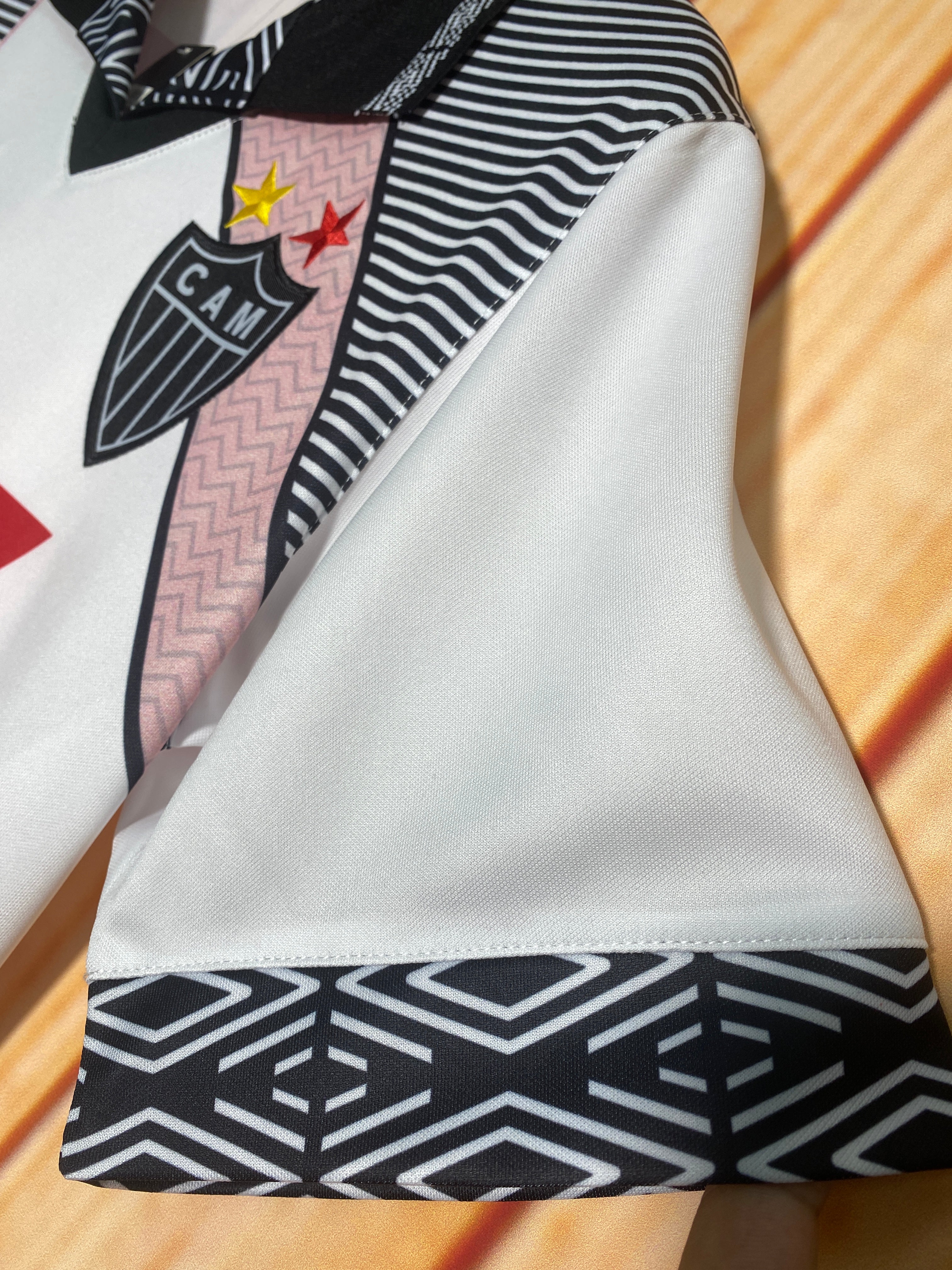 1996 Atletico Mineiro away Retro
