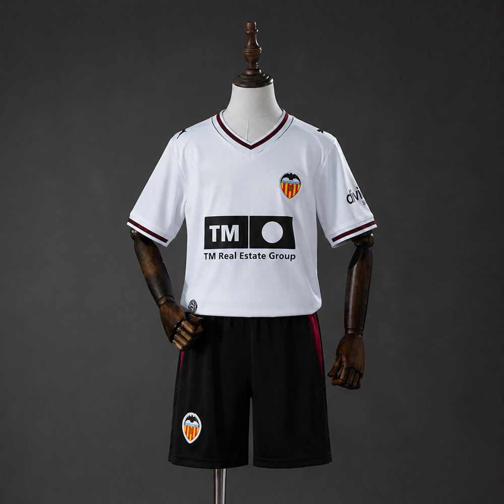 2026-27 Valencia Home Kids Kit
