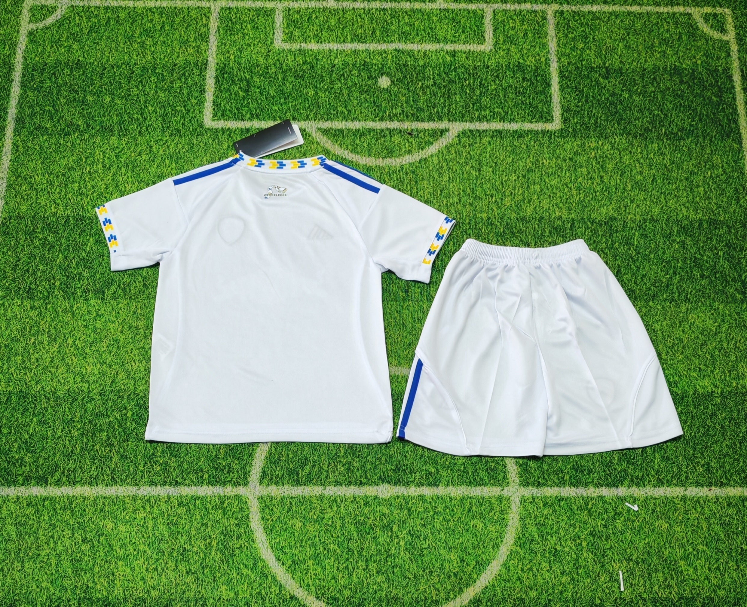 2025-26 Leeds United Home KIDS 16-28