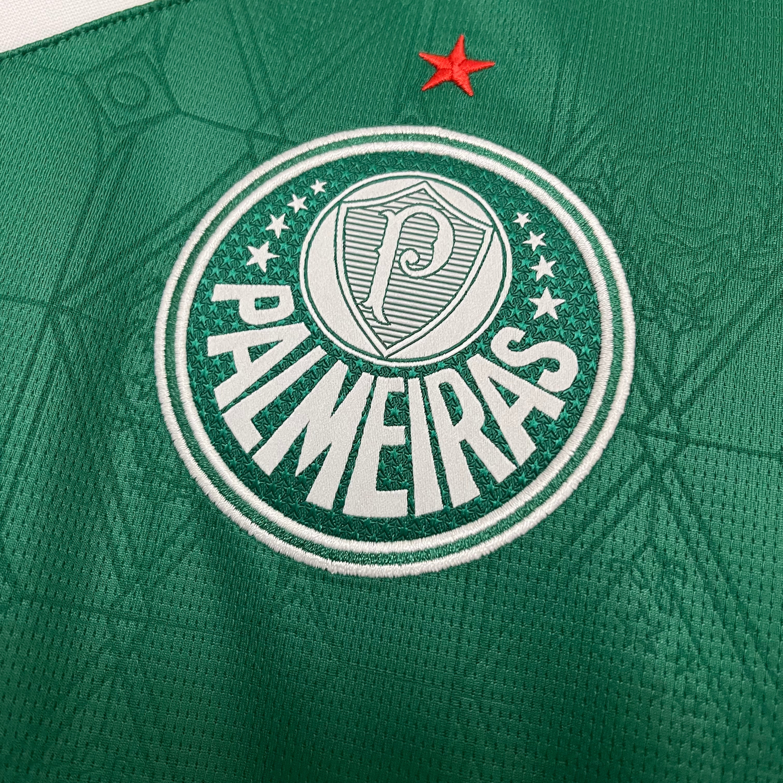 2025-26 Versión para aficionados en casa del Palmeiras