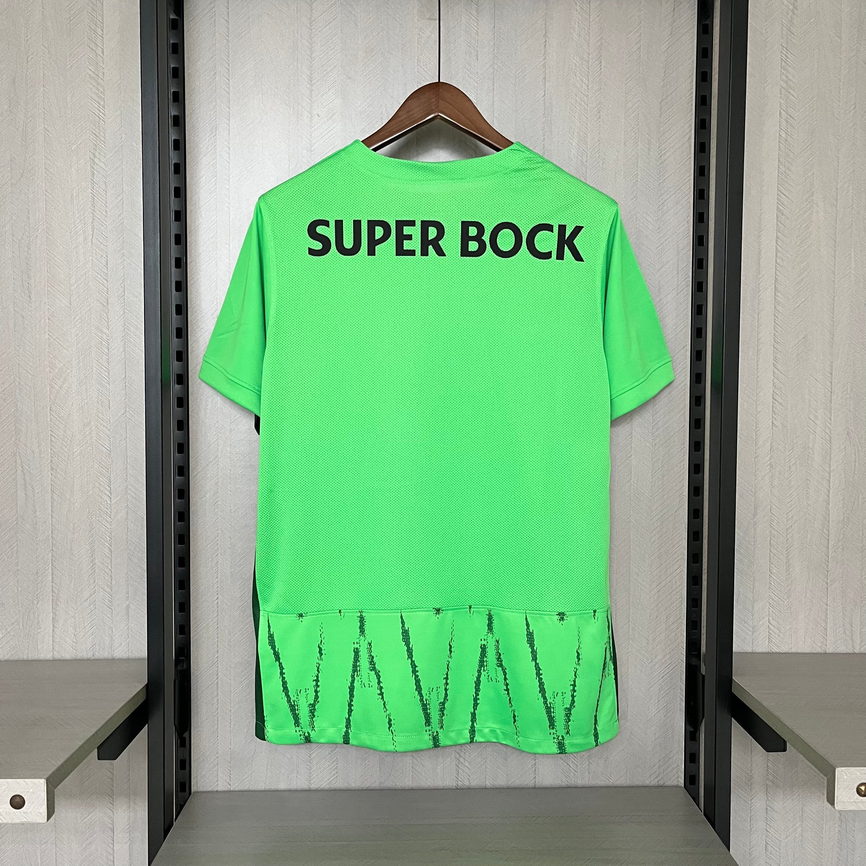 2024-25 Sporting Lisbon Third Away