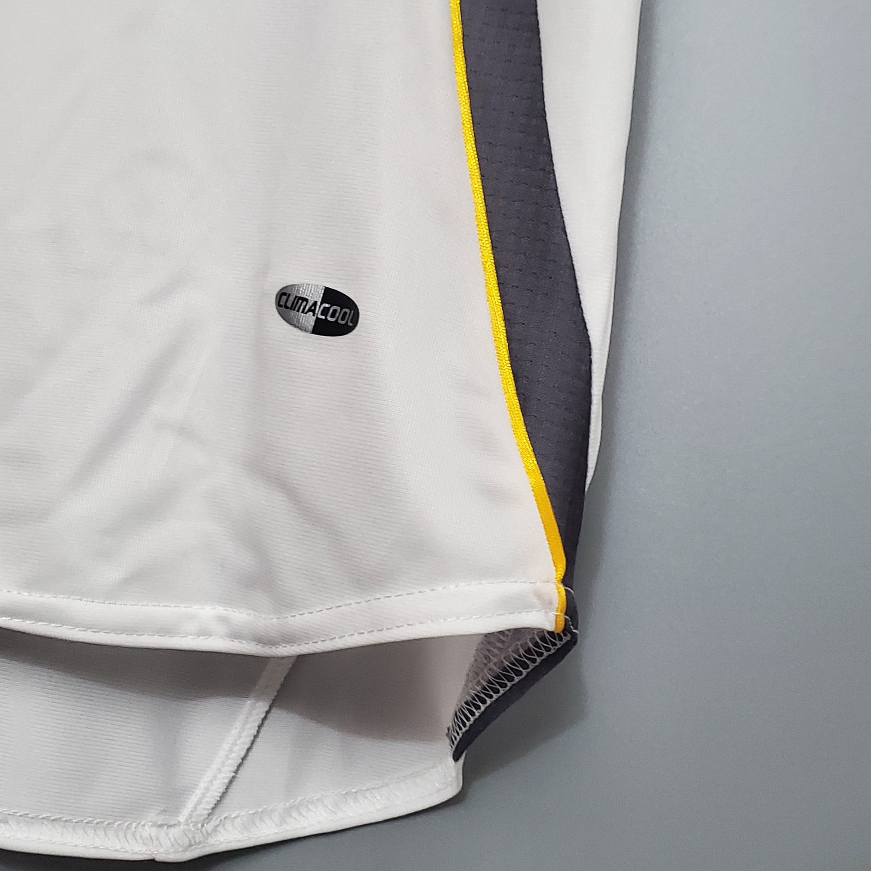 2006 Japan away Retro