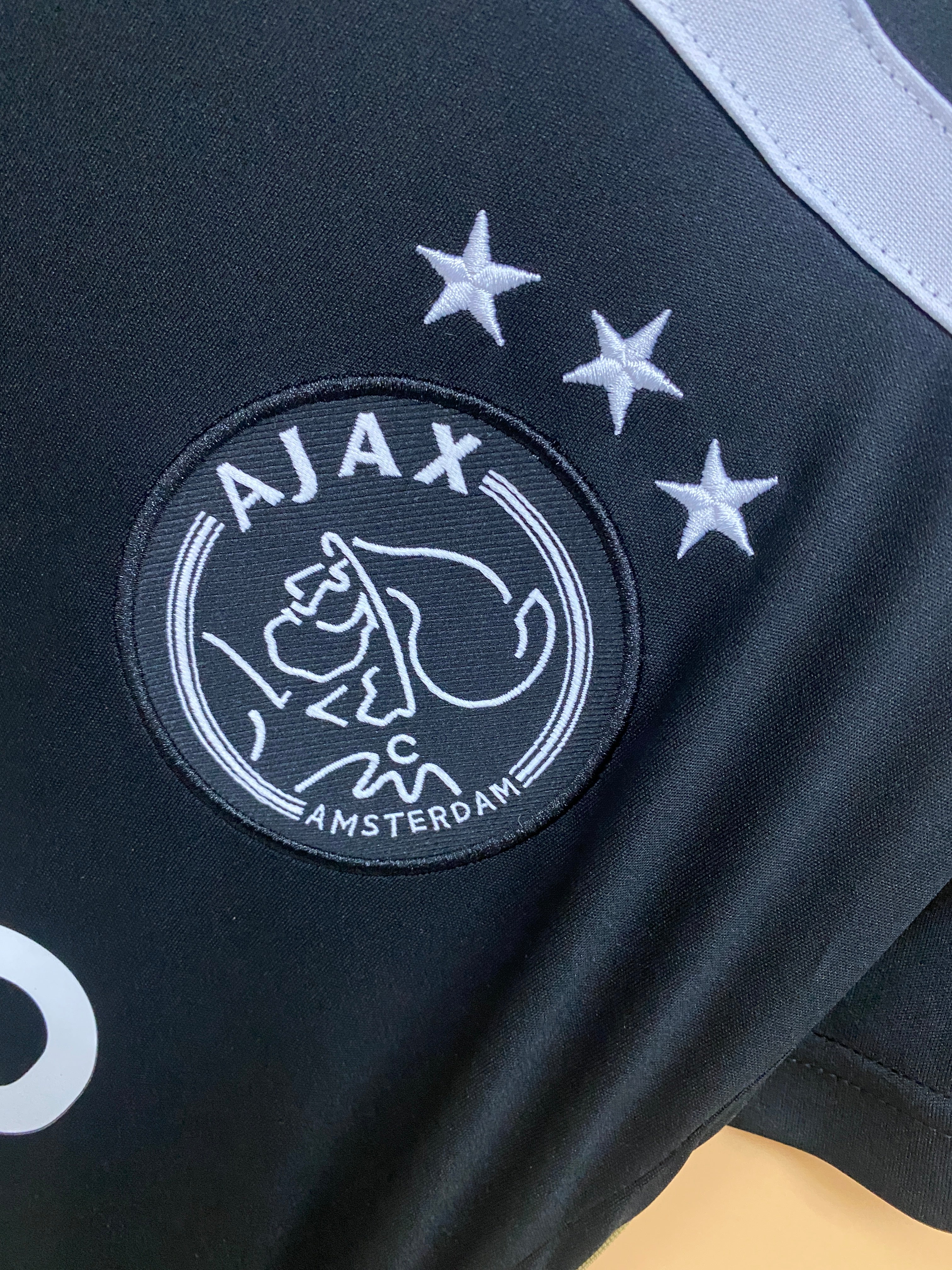 2008-09 Ajax Away Retro