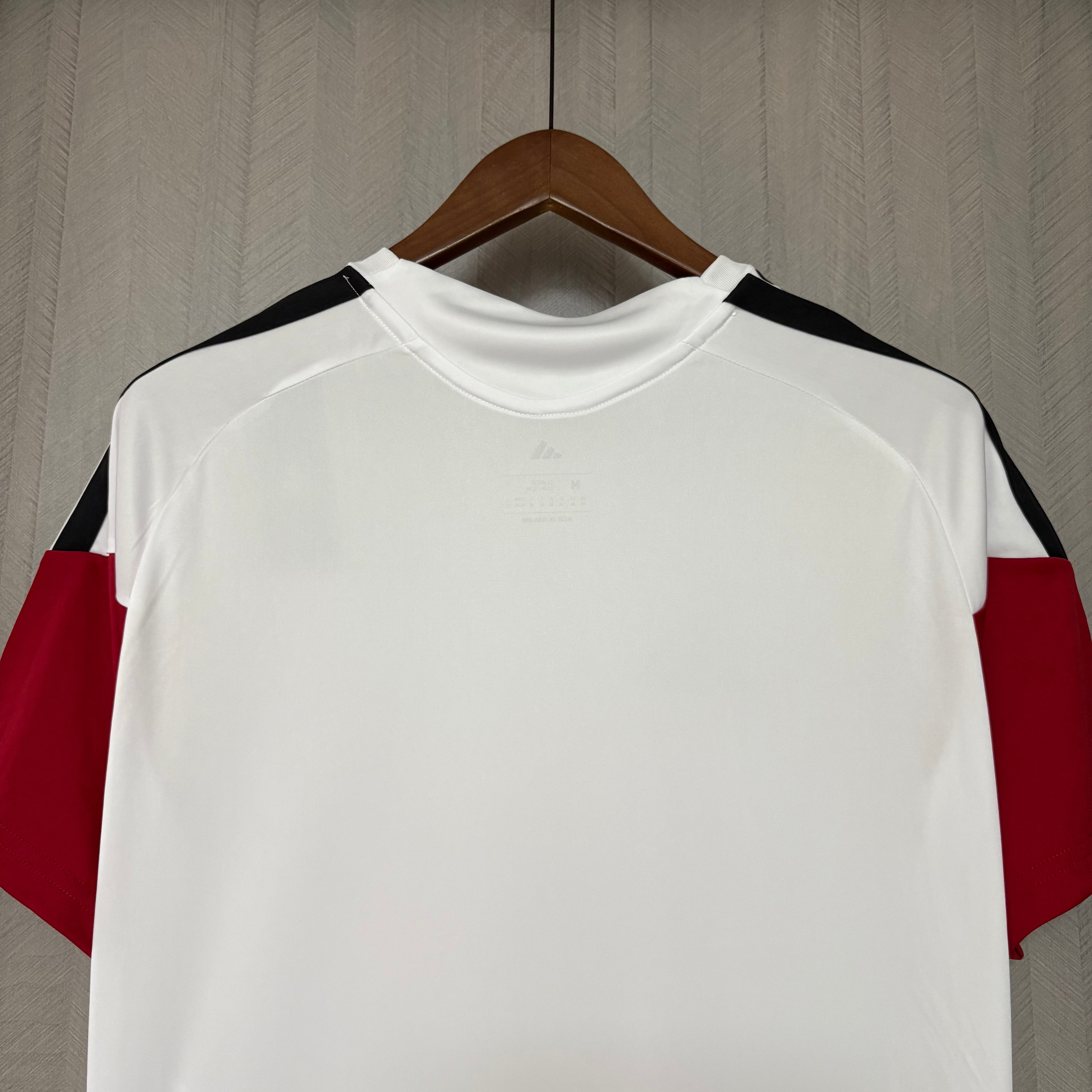 2026-27 Deutschland Weiße Sonderversion mit Ventilator