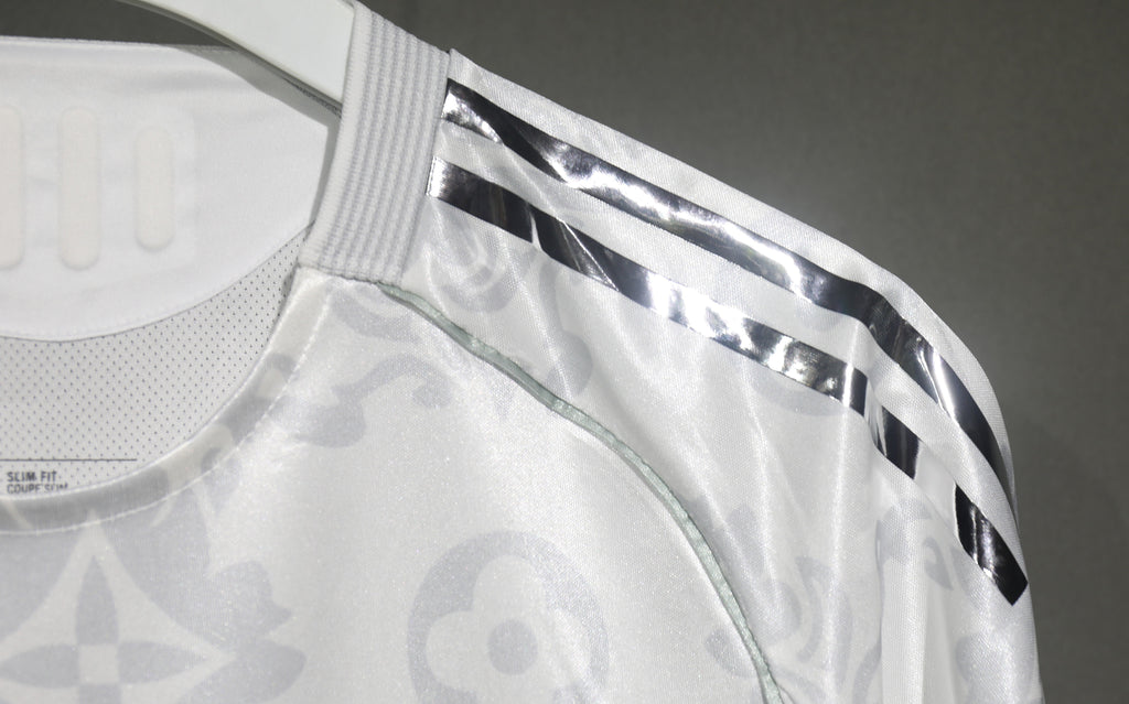 2025-26 Real Madrid LV Galaxy Light Special Player