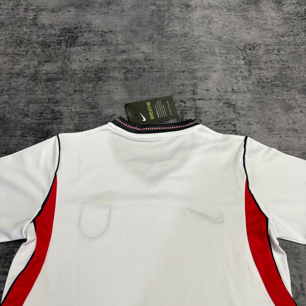 2026-27 Inglaterra local NIÑOS 16-28