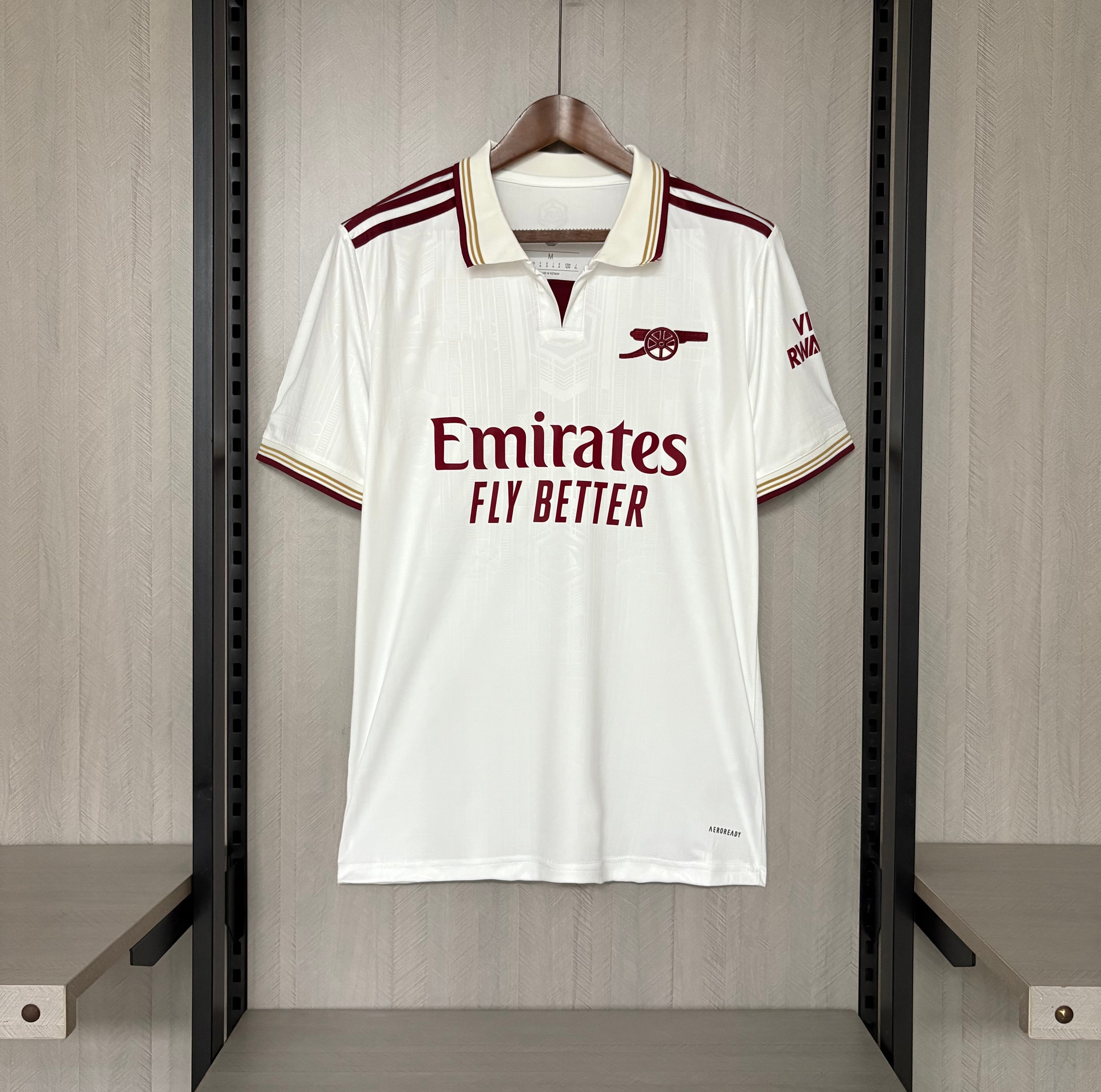 Versión para aficionados visitantes del Arsenal 2025-26