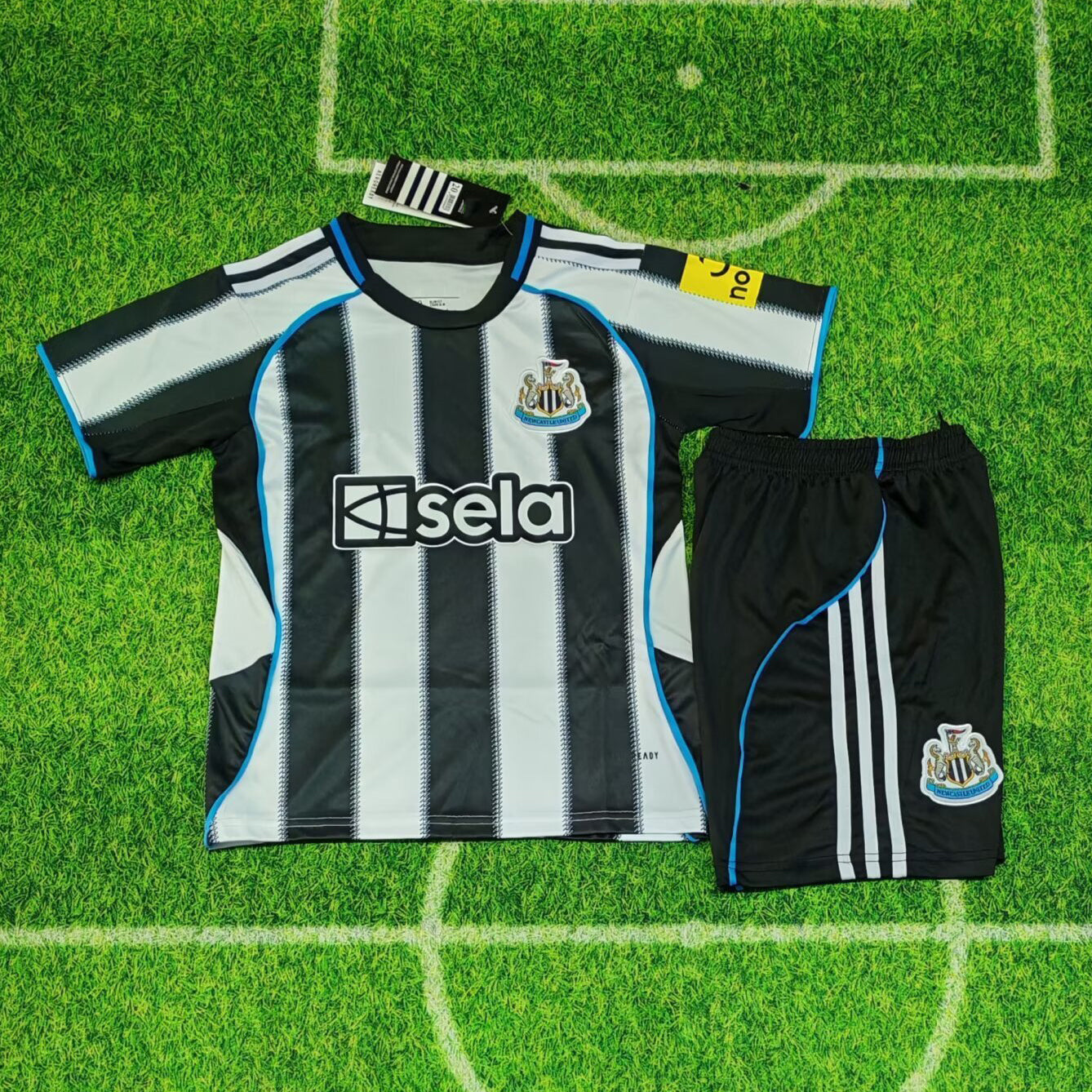 2025-26 Newcastle United Home Kids 16-28