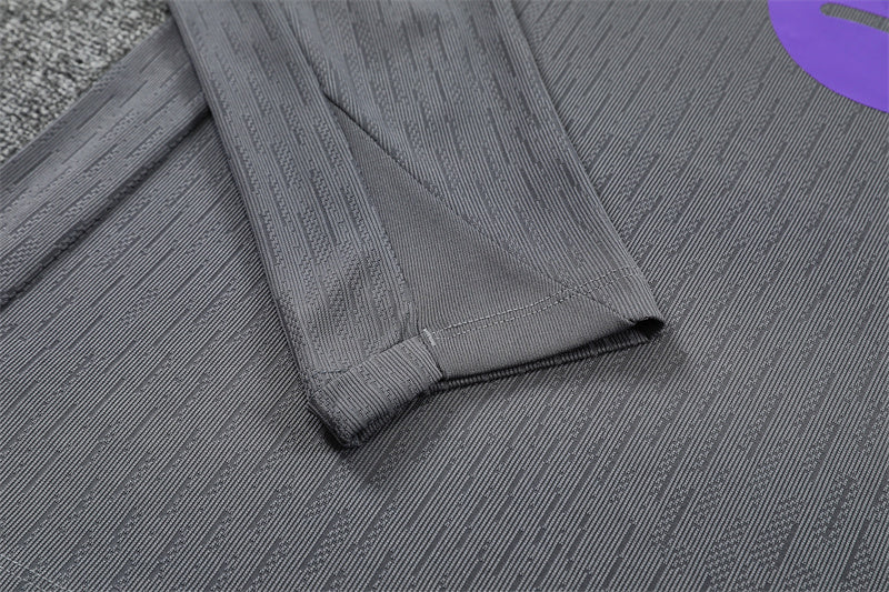 Barcelona Grey Trainingsanzug 2025-26 [Kollaborationsdesign]