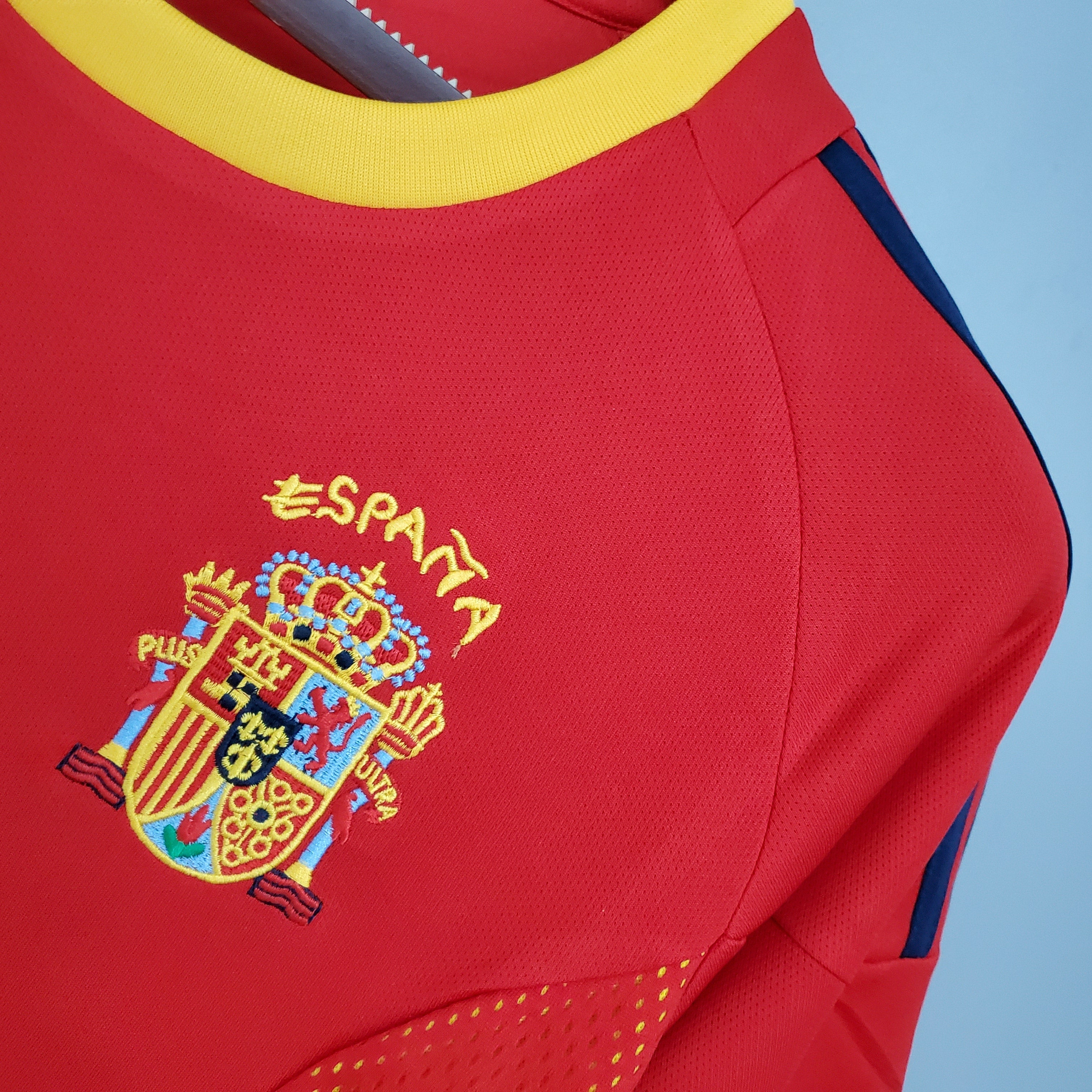 2002 Spain home Retro