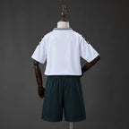 Equipación especial blanca para niños del Real Madrid 2026-27