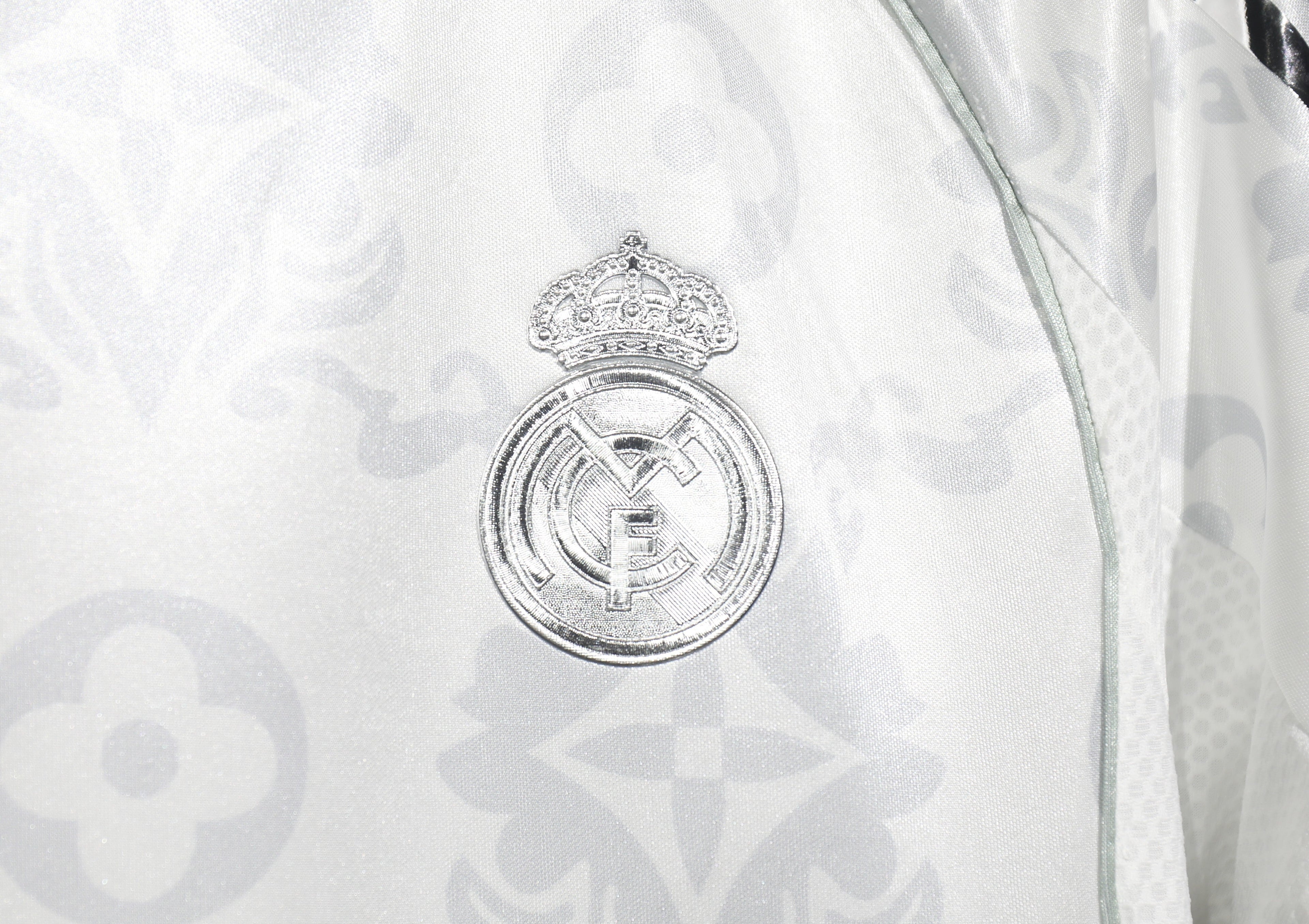 2025-26 Real Madrid LV Galaxy Light Special Player