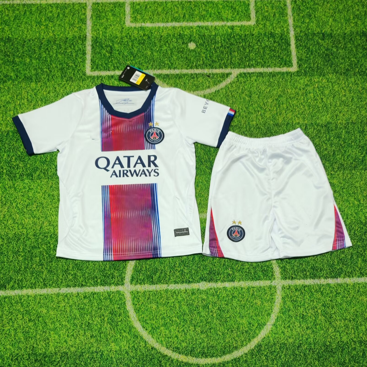 2026-27 Paris Away Two Stars Kids Kit