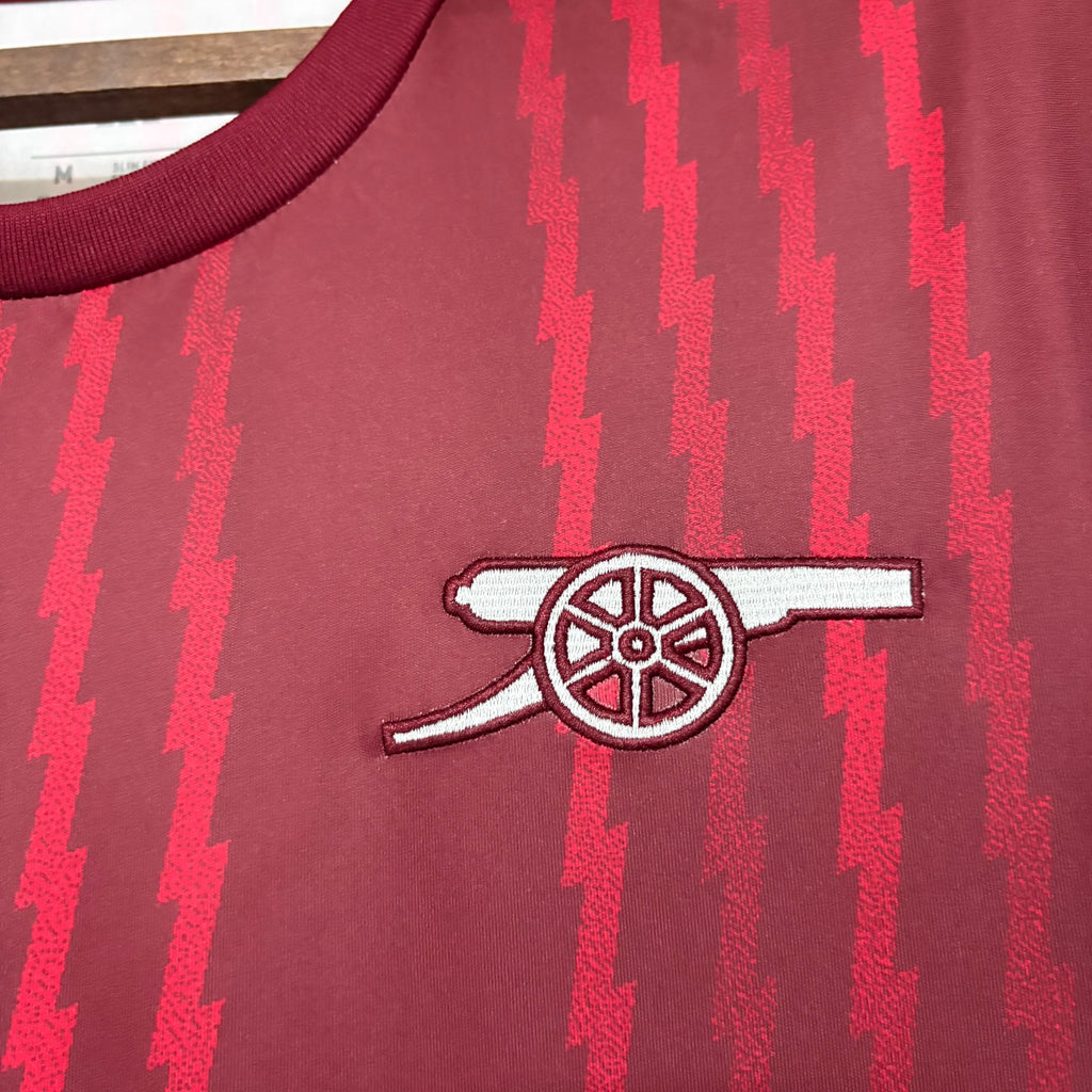Versión especial roja para aficionados del Arsenal 2026-27