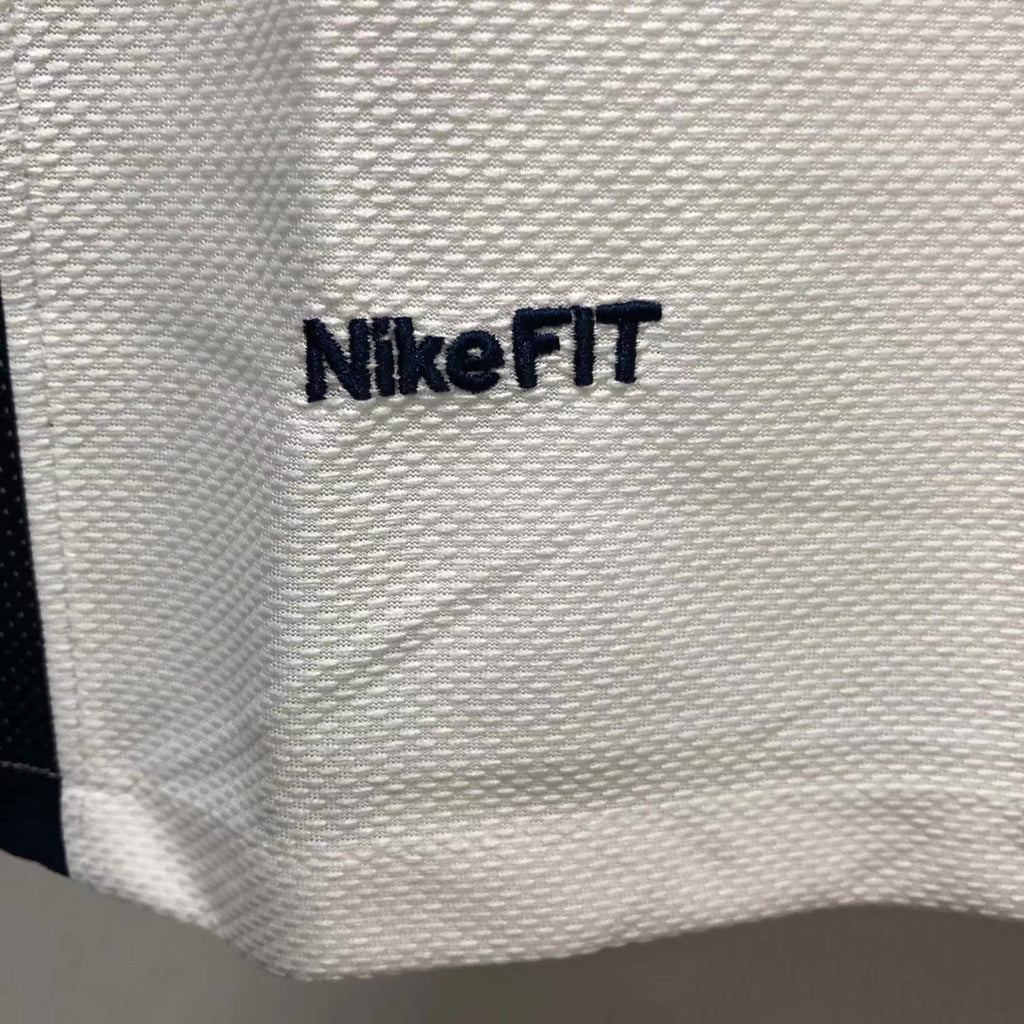 2008-09 Manchester United Away Champions League Edition Long Sleeve