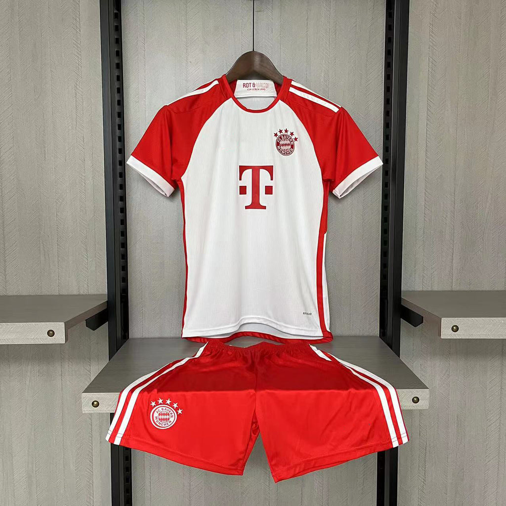 Children's wear 2023-24 Bayern Munich home sizes 16-28