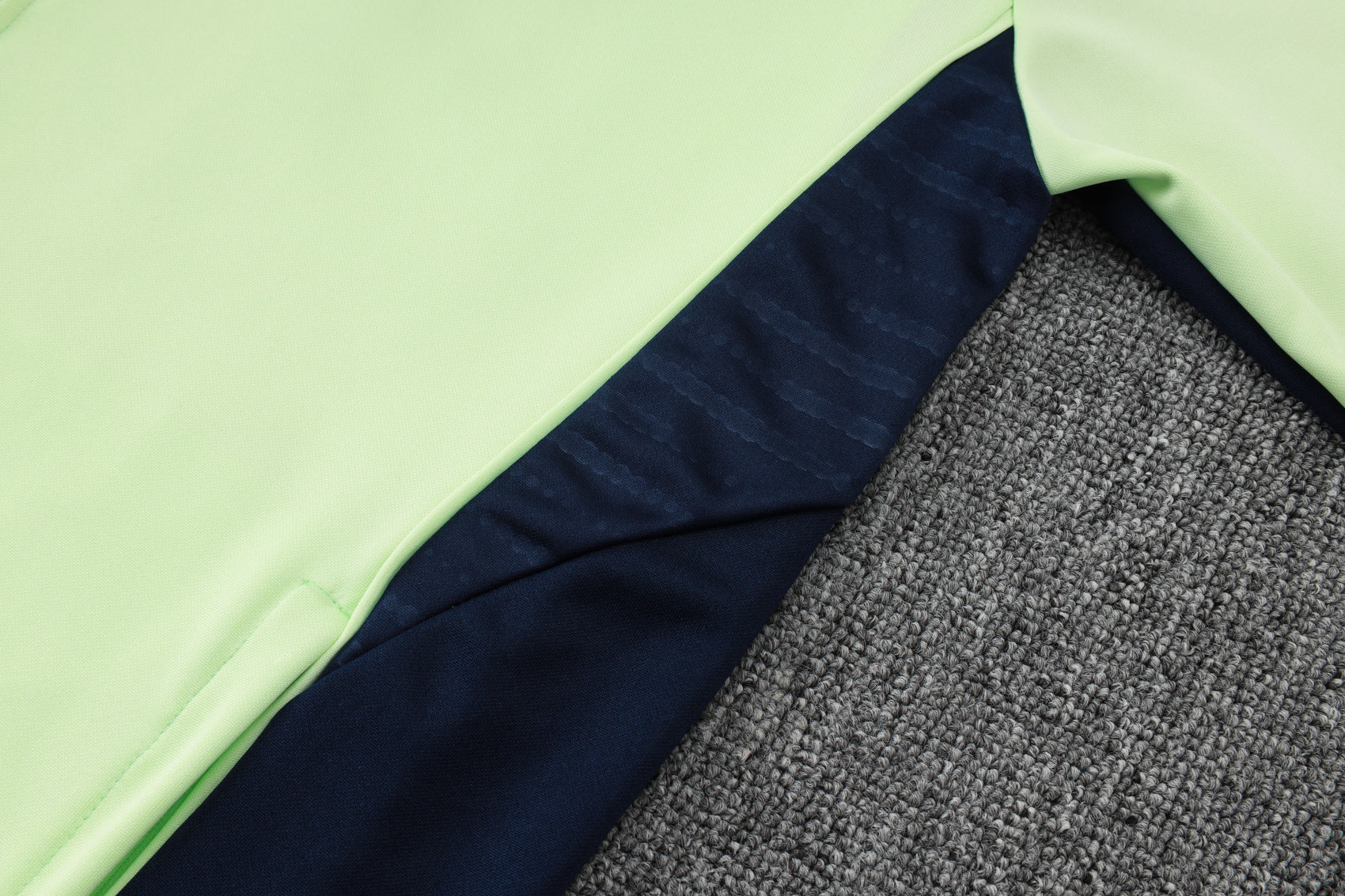 2025-26 Real Madrid Long zipper Light green training suit