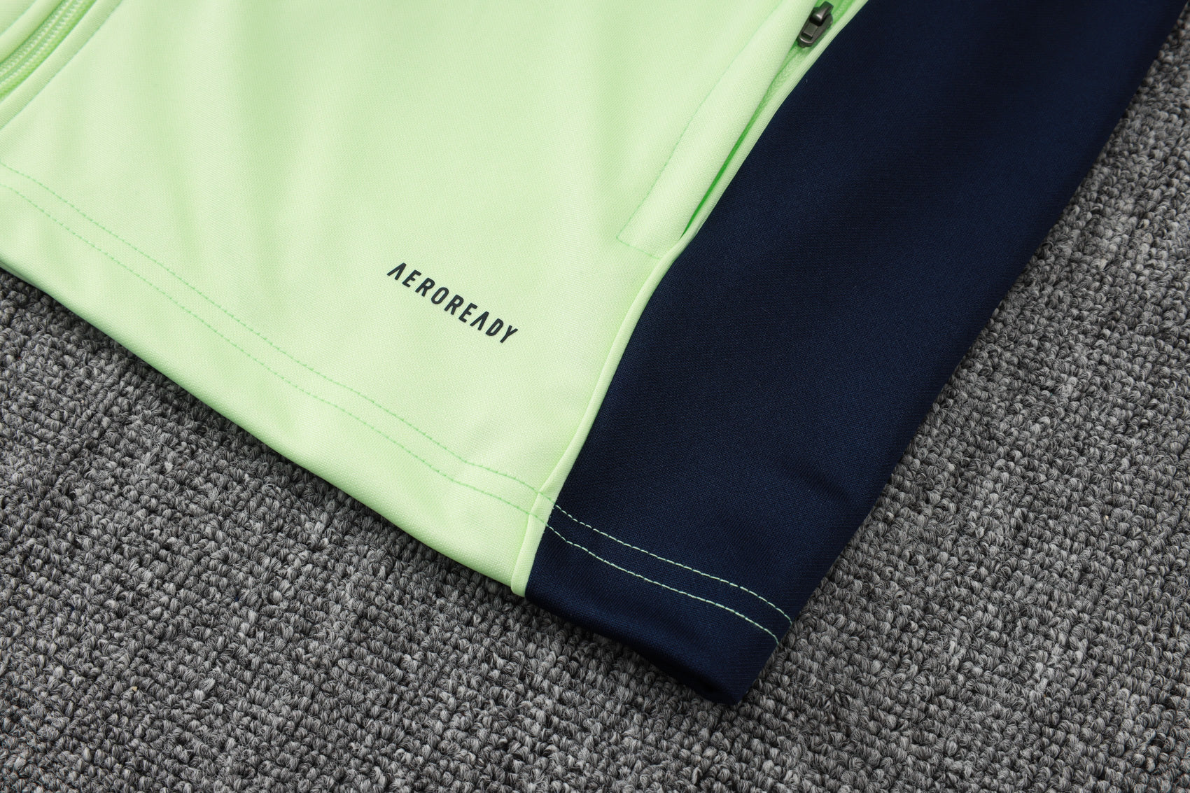 2025-26 Real Madrid Long zipper Light green training suit