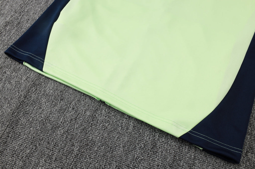 2025-26 Real Madrid Long zipper Light green training suit