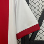 Versión conmemorativa para aficionados del Ajax 2025-26