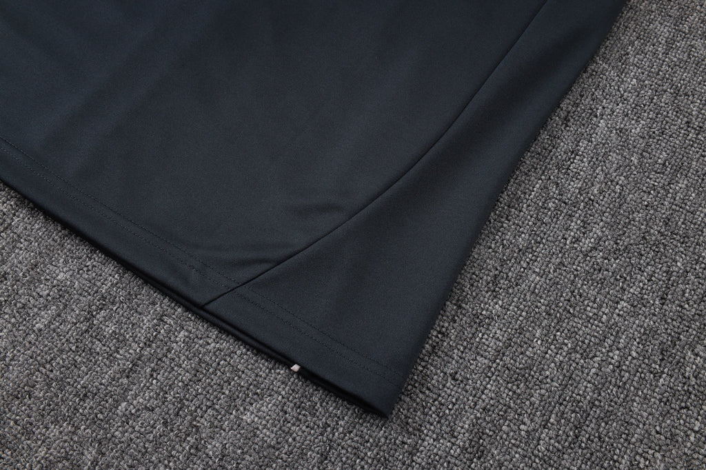 2025-26 Real Madrid Long zipper Dark gray (light pink text) training suit