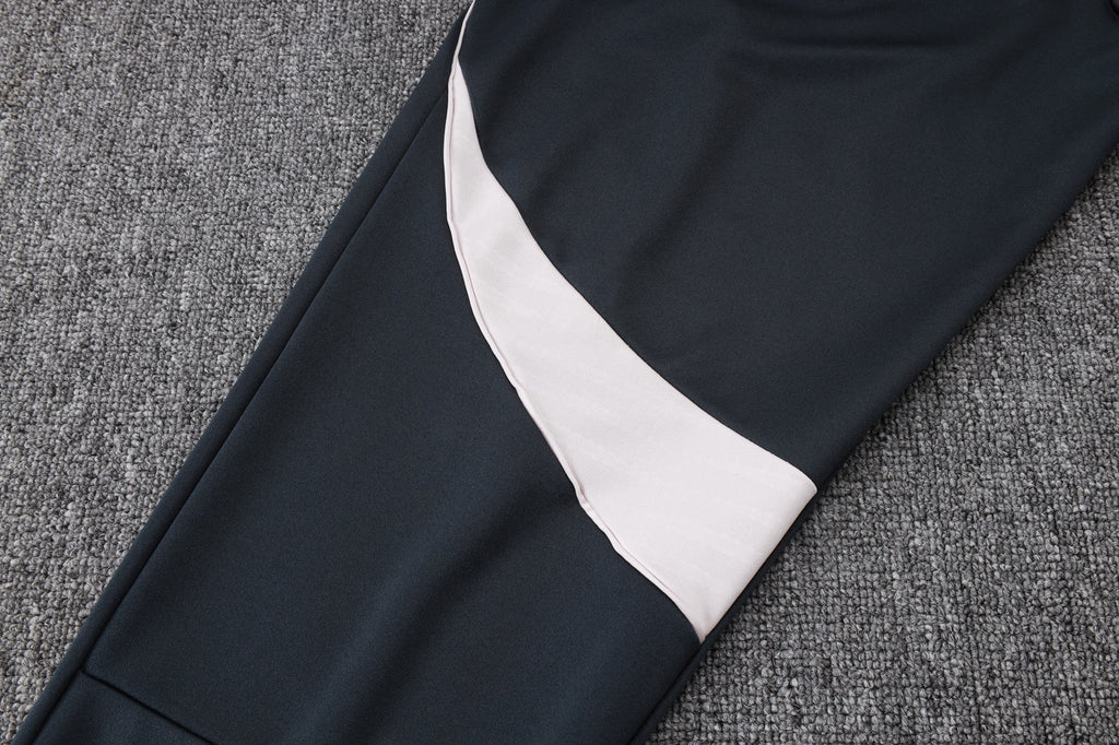 2025-26 Real Madrid Long zipper Dark gray (light pink text) training suit