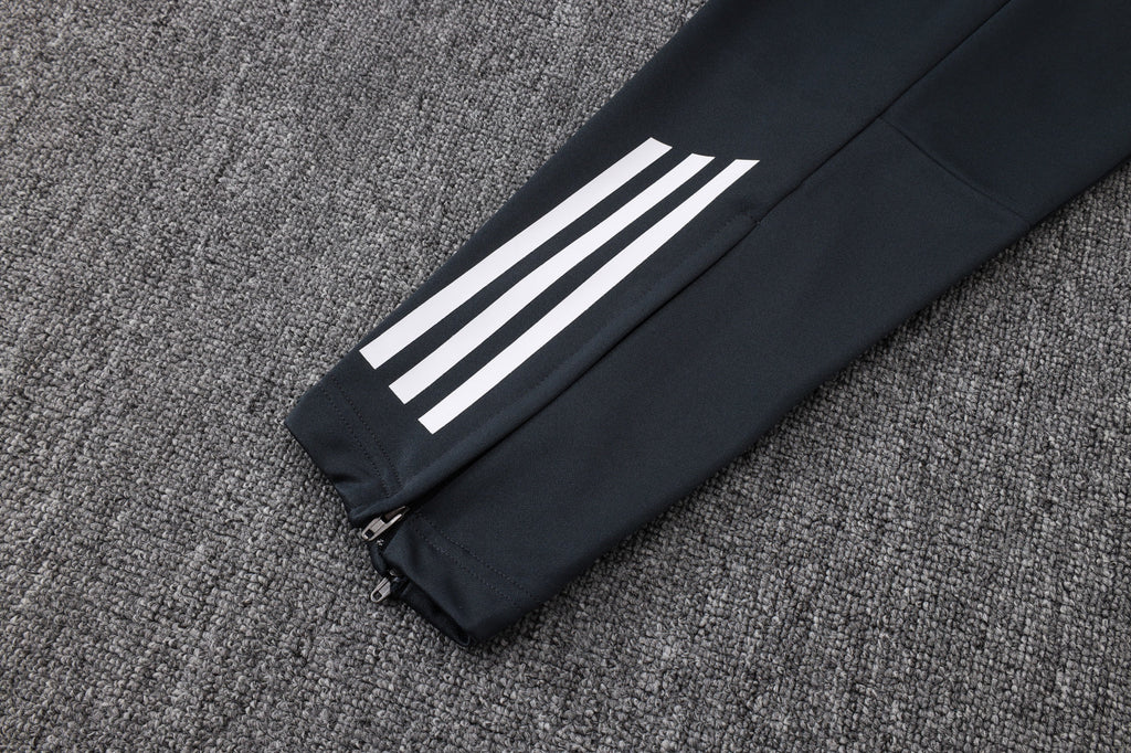 2025-26 Real Madrid Long zipper Dark gray (light pink text) training suit