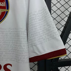 Retro de visitante del Arsenal 2007-08