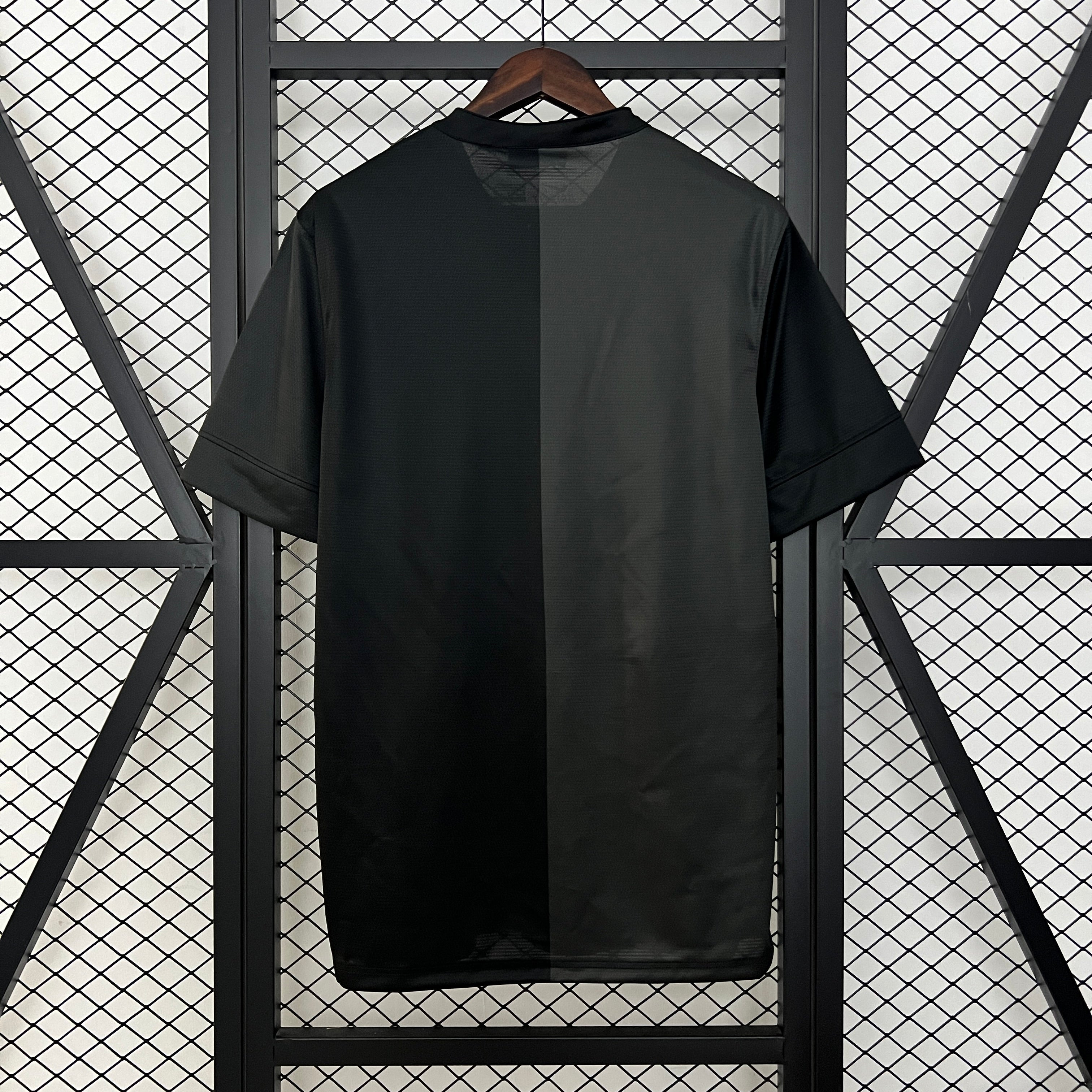 2013-14 Manchester City Away Retro