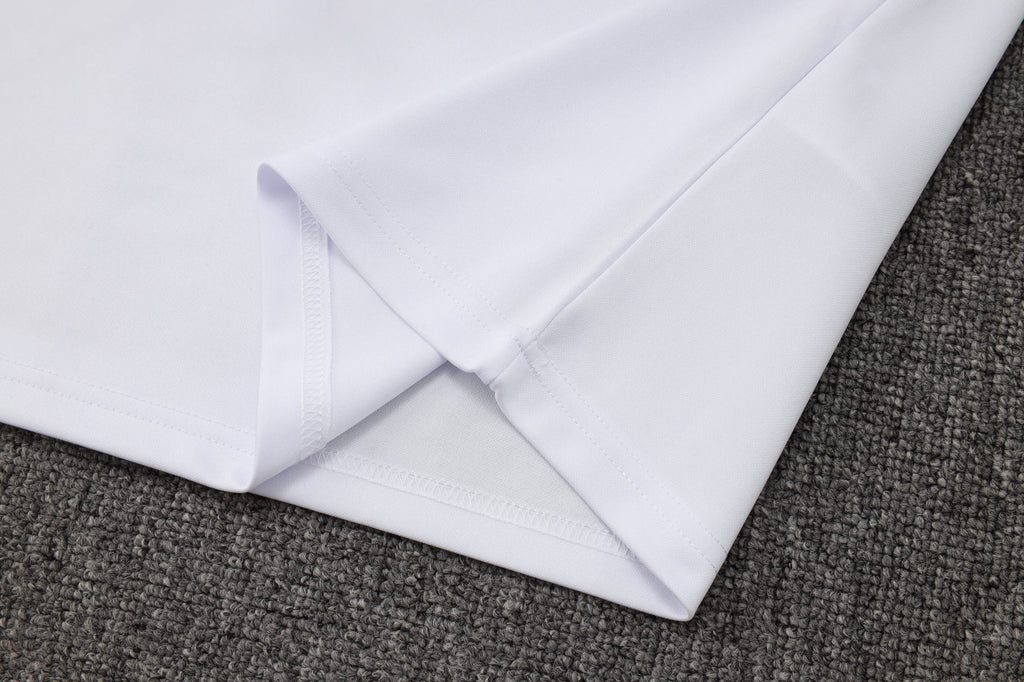 Chándal de entrenamiento especial blanco del Real Madrid 2025-26