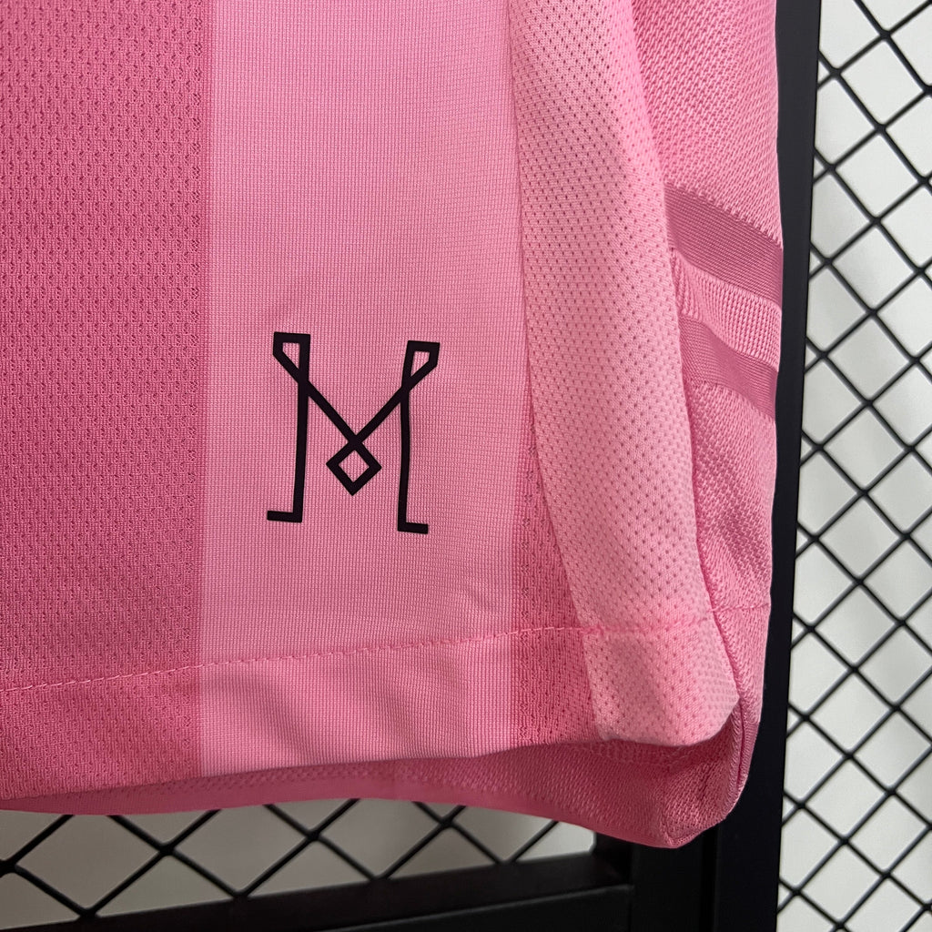 Versión para aficionados del equipo local de Miami 2025-26