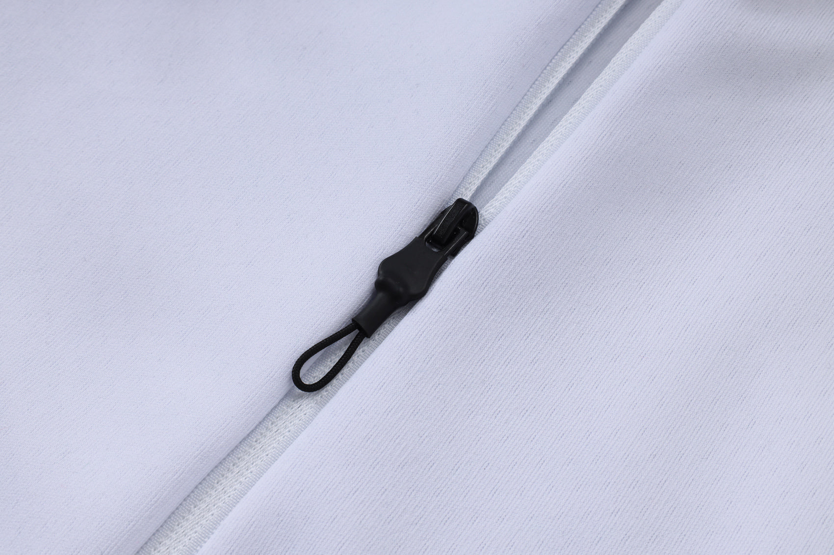 2025-26 Real Madrid White Long zippered training suit with hood