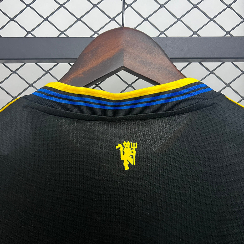 2025-26 Manchester United Third Away