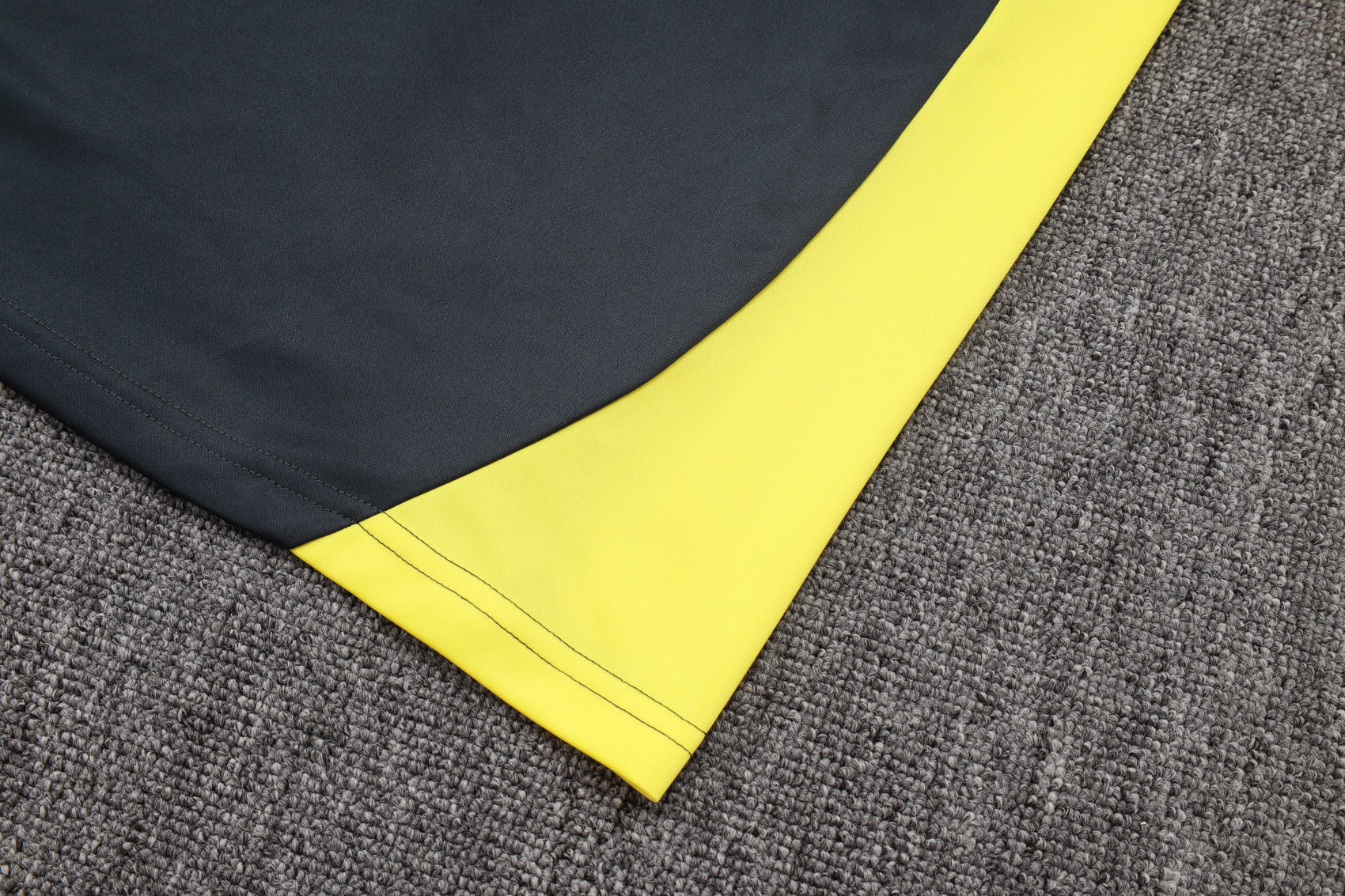 2025-26 Real Madrid Dark gray (yellow sleeves) Training Suit