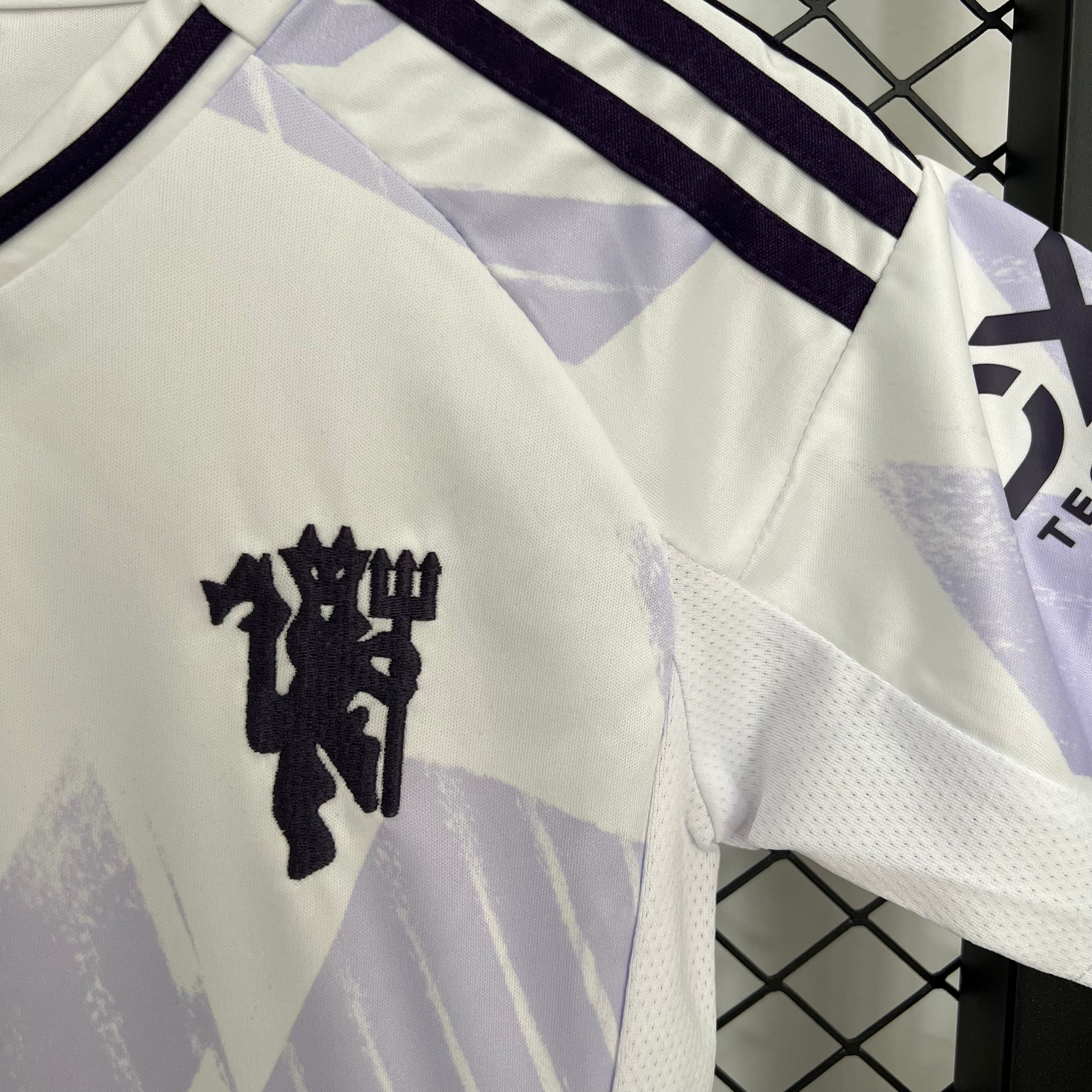 2025-26 Manchester United Away KIDS 16-28