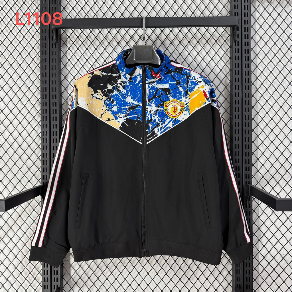 Cortavientos 2026-27 Manchester United colaboración Stone Rose Band